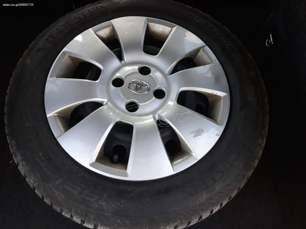 toyota auris   195/65/15