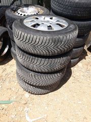 toyota auris   195/65/15-thumb-1