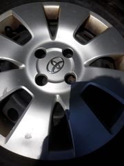 toyota auris   195/65/15-thumb-6