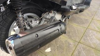 Sym GTS 300i EVO 2010-thumb-12