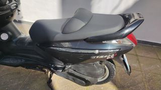 Sym GTS 300i EVO 2010-thumb-13