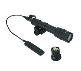 Φακός όπλου με βάση κάνης SOTAC M600B