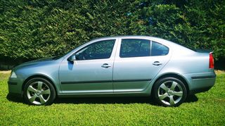 Skoda Octavia 2005 1.6 FSI TIPTRONIC ELEGANCE