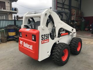 Φορτωτάκι Bobcat 2006 S 250-thumb-4