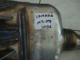 YAMAHA ΜΤ 07-thumb-1