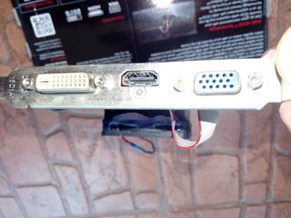 AMD RADEON HD 6450-thumb-1