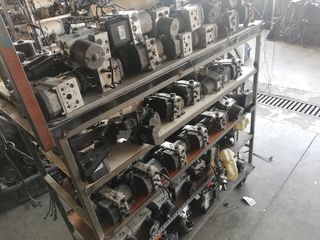 Μονάδες ABS VW GROUP σε εξαιρετική κατάσταση. 