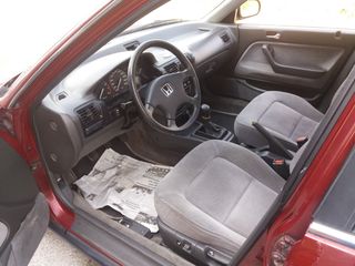 Honda Accord 1993-thumb-2