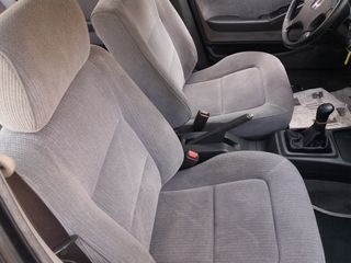 Honda Accord 1993-thumb-3