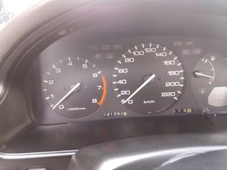 Honda Accord 1993-thumb-7