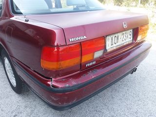 Honda Accord 1993-thumb-10