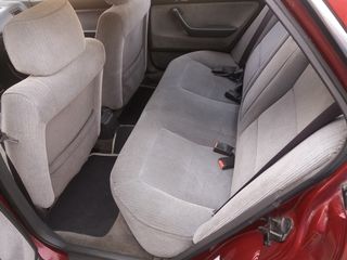 Honda Accord 1993-thumb-13