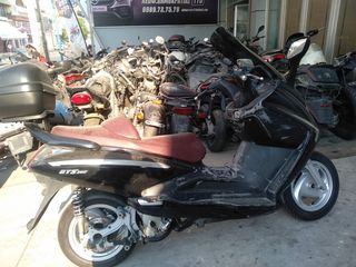 SYM GTS 250 CARB ΓΙΑ ΑΝΤΑΛΛΑΚΤΙΚΑ ΚΟΜΜΑΤΙ ΚΟΜΜΑΤΙ!! PIAGGIO STOCK HOUSE!! ΝΟ.1 ΣΕ ΟΛΗ ΤΗΝ ΕΛΛΑΔΑ!!!