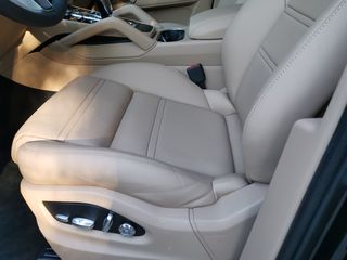 Porsche Cayenne 2020 HYBRID-thumb-11