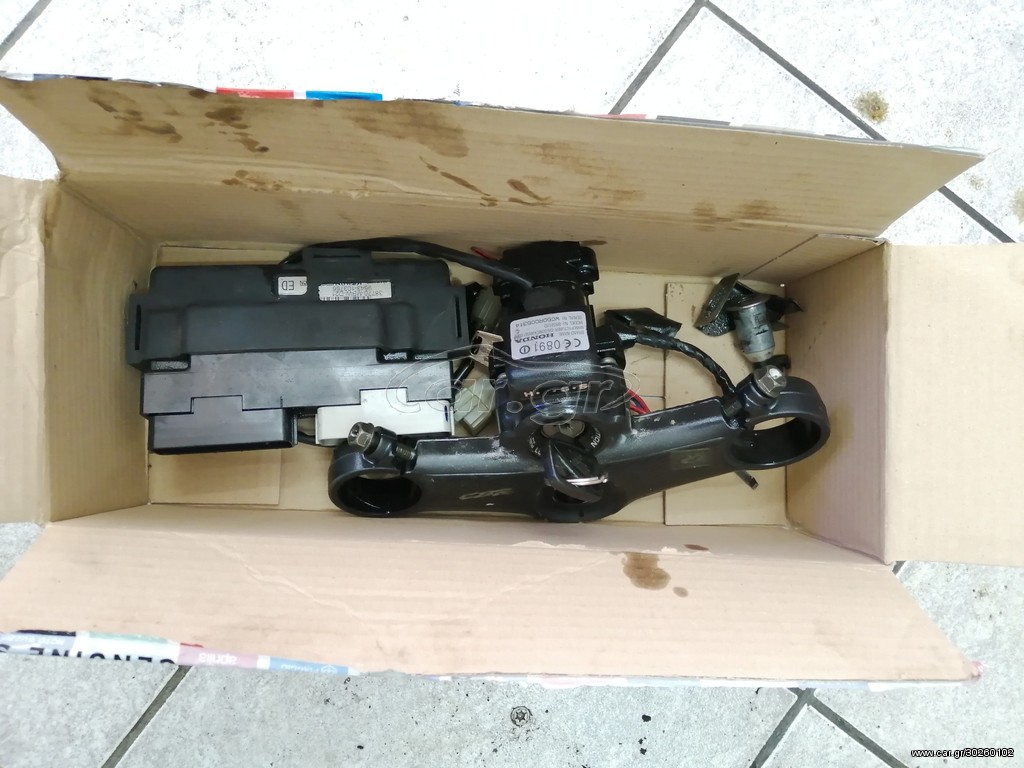 ΠΩΛΕΙΝΤΑΙ ΚΛΕΙΔΑΡΙΑ ΕΓΚΕΦΑΛΟΣ ΣΕΤ ΓΙΑ CBR600 F4i 2001-2006