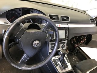 Volkswagen Passat 2005-thumb-2