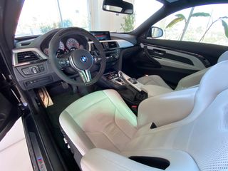 Bmw M4 2018 COMPETITION-thumb-17
