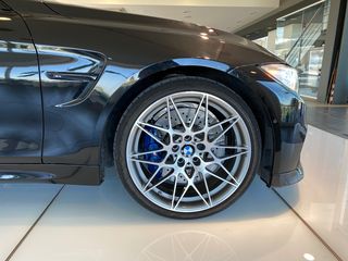 Bmw M4 2018 COMPETITION-thumb-12