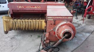 Πρέσες New Holland 1983 387-thumb-5