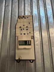 Διακόπτης ηλεκτρικών παραθύρων Toyota Yaris 99-05 8482010100-thumb-1