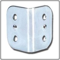 Adam Hall 4042 - Large corner brace radius zinc plated - Adam Hall