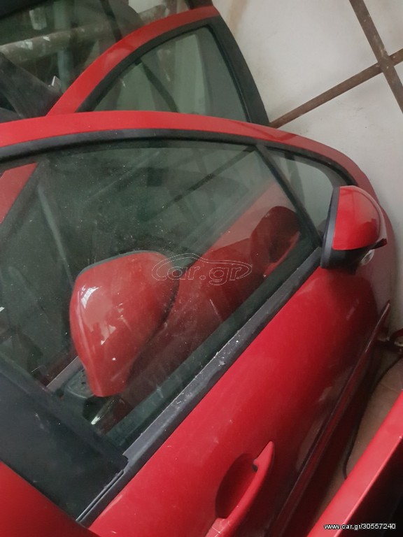 Πωλούνται πόρτες από Peugeot 207