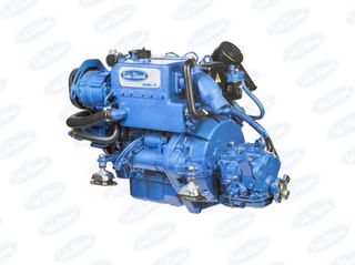 Μηχανή Θαλάσσης SOLE DIESEL MITSUBISHI 32 HP στις 3.000 rpm.