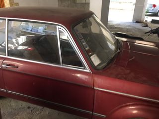 Bmw 2002 1970 2002 tii-thumb-6
