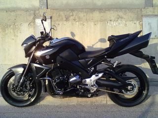 SUZUKI B-KING για ΑΝΤΑΛΛΑΚΤΙΚΑ (κομματι-κομματι)