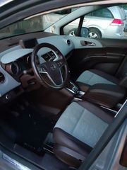 Opel Meriva  '12-thumb-3