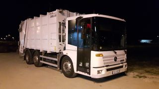 Απορριμματοφόρο Mercedes-Benz 2004 ECONIC 2628 LLA 6*2/4-thumb-13