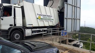 Απορριμματοφόρο Mercedes-Benz 2009 ACTROS 25.32 EURO 4-thumb-16