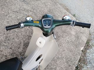 Honda C 1982 c 50 6v-thumb-2