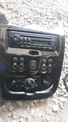 ραδιο/CD+διακοπτες κλιματισμου απο Dacia Duster 2010-2017