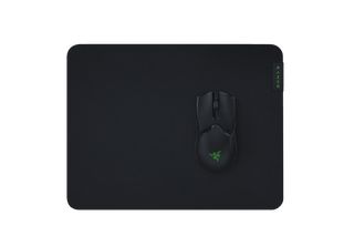 Razer Gigantus V2 Medium Gaming Mousepad 1.28.80.22.061 RZ02-03330200-R3M1