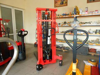 Liftex 2024 1525M Μηχανικό Στάκερ