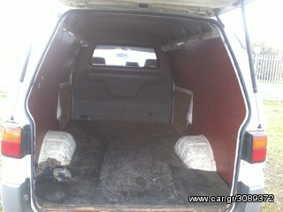 Mitsubishi L400 2000 TURBO DIESEL L400..-thumb-5