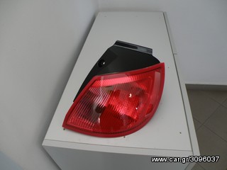 ΦΑΝΑΡΙ ΠΙΣΙΝΟ  MITSUBISHI COLT 2005- 2010----ΓΝΗΣΙΑ ΑΝΤΑΛΛΑΚΤΙΚΑ ΣΕ ΕΙΔΙΚΕΣ ΤΙΜΕΣ ΠΡΟΣΦΟΡΩΝ