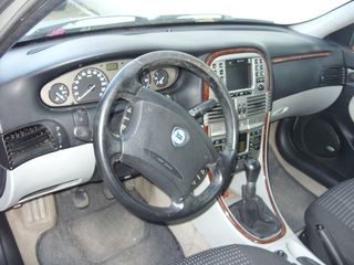 Lancia Lybra 2000-thumb-4