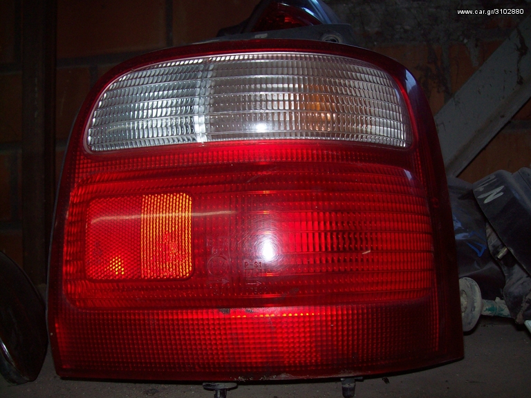 ΦΑΝΑΡΙ ΟΠΙΣΘΙΟ ΔΕΞΙ SUZUKI ALTO 97