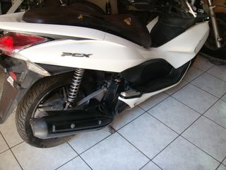 honda pcx 125 ολοκληρο το μηχανακι κοματι κοματι-κηνητηρας ηλεκτρικα κλειδαριες-πλαστικα-φαναρια-ζαντες -κτλπ