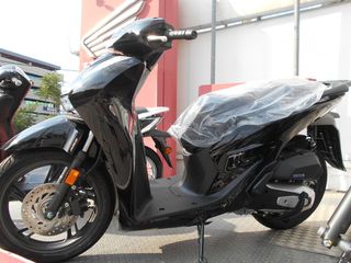 Honda SH 150i 2025 Honda SH 150i ABS T/C