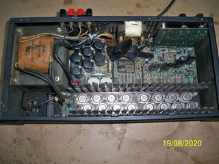 QSC USA-850-thumb-1