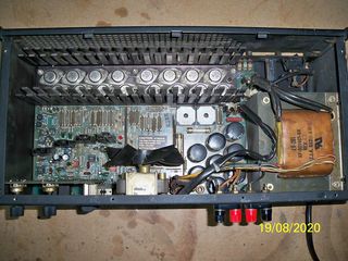 QSC USA-850-thumb-2