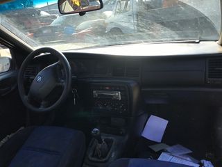 OPEL VECTRA B-thumb-1