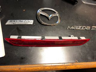 Τρίτο stop Mazda 2