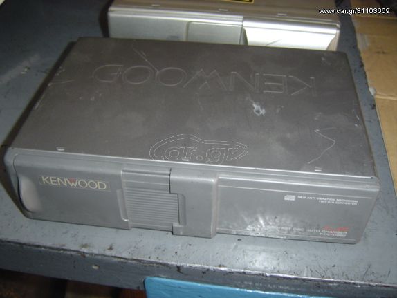 CD CHANGER 6 DISC KENWOOD KDC-C660