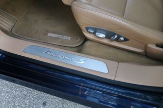 Porsche Panamera 2012-thumb-31