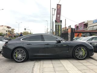 Porsche Panamera 2018 TURBO S 680HP HYBRID PANORAMA-thumb-8