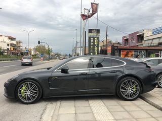 Porsche Panamera 2018 TURBO S 680HP HYBRID PANORAMA-thumb-5